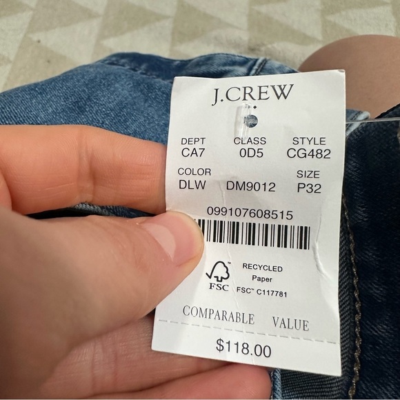 J crew deep lake wash Petite high-rise stovepipe jean in signature stretch+ - Picture 4 of 4